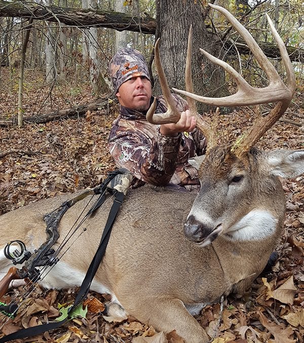 Illinois Whitetail Deer Archery Hunt